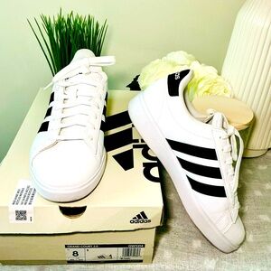 Adidas Grand Court 2.0 White and Black Sneakers. Rarely worn